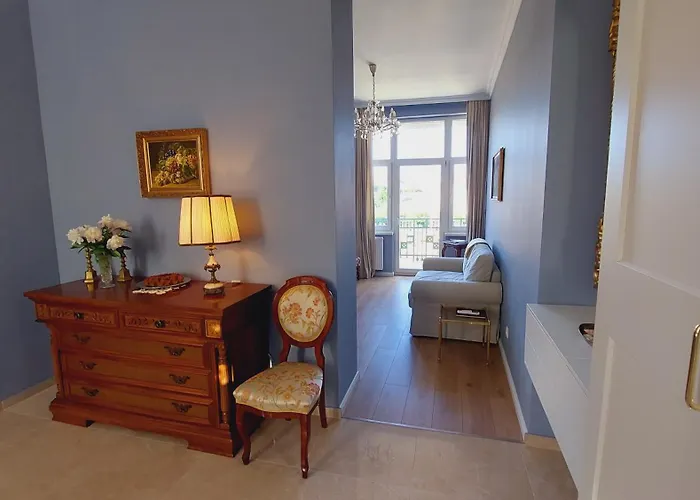 Daire Castle View One